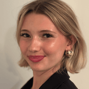 Chloe R., Nanny in Huntertown, IN 46748 with 9 years of paid experience