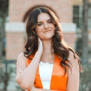 Hayley A., Babysitter in Woodway, TX 76712 with 7 years of paid experience