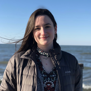 Lucy B. - Syracuse Babysitter
