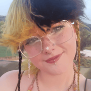Neon N., Babysitter in Iron City, TN 38463 with 1 year of paid experience