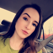 Kayla H. - Florence <span class="translation_missing" title="translation missing: en.application.care_types.child_care">Child Care</span>