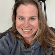 Samantha F., Babysitter in 68046 with 15 years of paid experience
