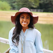 Takia B. - Brookhaven Nanny