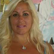 Mary D., Care Companion in West Palm Beach, FL with 10 years paid experience