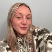 Demi Z., Pet Care Provider in Huntington, NY with 8 years paid experience