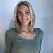 Sabrina S. - San Diego Babysitter