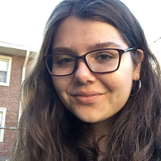 Elizabeth T., Babysitter in Chicago, IL with 4 years paid experience