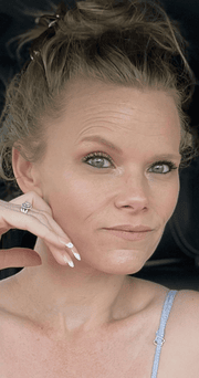 Jeanne  W., Nanny in Aura, NJ 08028 with 15 years of paid experience