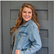 Lauren L. - Duluth Babysitter
