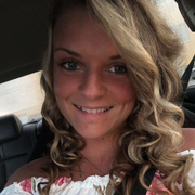 Amanda H. - Moline Babysitter