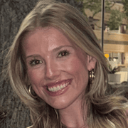 Nina W., Nanny in Fox Lake, WI 53933 with 5 years of paid experience