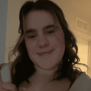Isabella S., Babysitter in Yorkville, IL 60560 with 2 years of paid experience