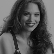 Laura H. - Brookfield <span class="translation_missing" title="translation missing: en.application.care_types.child_care">Child Care</span>