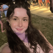 Viola G., Babysitter in Galveston, TX 77550 with 2 years of paid experience