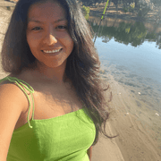 Flor C., Babysitter in Daly City, CA with 3 years paid experience