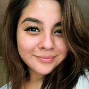 Dulce R., Pet Care Provider in McHenry, IL 60050 with 1 year paid experience