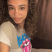 Asiante B., Babysitter in 24593 with 9 years of paid experience
