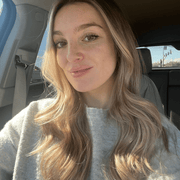 Elisa D., Pet Care Provider in Mesa, AZ with 15 years paid experience