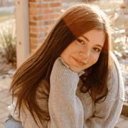 Emma G., Babysitter in Syracuse, IN 46567 with 9 years of paid experience