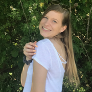Tori C. - Trappe Babysitter