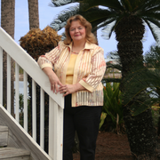Lisa S., Pet Care Provider in Destin, FL 32541 with 10 years paid experience