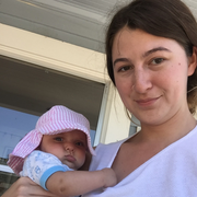 Erin C. - New York Babysitter