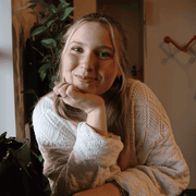 Lily W., Babysitter in 01518 with 9 years of paid experience