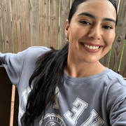 Carolina I., Babysitter in 78414 with 15 years of paid experience
