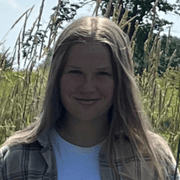 Jenna E., Babysitter in Lindstrom, MN 55045 with 2 years of paid experience