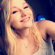 Alexa J. - Clinton Babysitter