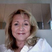 Linda C., Pet Care Provider in Hobe Sound, FL 33455 with 1 year paid experience