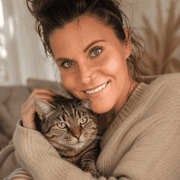 Amber J., Pet Care Provider in Simi Valley, CA with 7 years paid experience