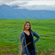 Jayna S., Babysitter with 8 years of paid experience