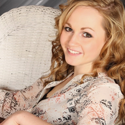 Tiana F. - Dickinson Babysitter