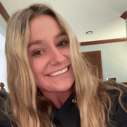 Zoee R., Babysitter in Martin, OH 43445 with 10 years of paid experience