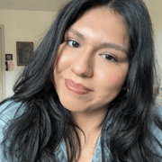 Flor J., Babysitter in Irvine, CA with 3 years paid experience