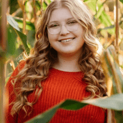 Bella E., Babysitter in Amherst Junction, WI 54407 with 7 years of paid experience