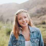 Abby A. - Bellingham Babysitter
