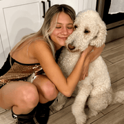 Lorena H., Pet Care Provider in Hialeah, FL with 1 year paid experience