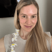 Rosalie Q., Babysitter in 44221 with 10 years of paid experience