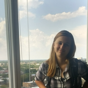 Kristin L., Pet Care Provider in Evanston, IL with 1 year paid experience