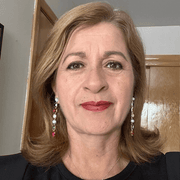 Gladiz C., Nanny in Chicago, IL with 28 years paid experience