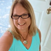 Lisa H., Nanny in Euclid, OH 44123 with 30 years of paid experience