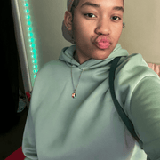 London H., Babysitter in Canton, OH with 0 years paid experience