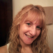 Linda H. - Chicago Babysitter