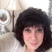 Kim S., Babysitter in Lindenhurst, NY with 7 years paid experience