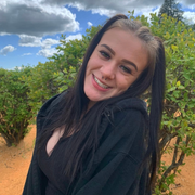 Annie M., Babysitter in Amboy, WA 98601 with 6 years of paid experience