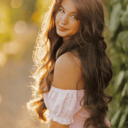 Lauren M., Babysitter in Molalla, OR 97038 with 3 years of paid experience