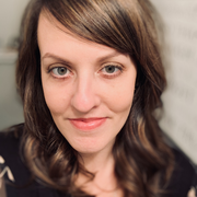 Lynn F. - Plano Babysitter
