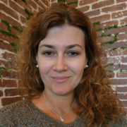 Elena M., Child Care in Union, IL 60180 with 21 years of paid experience